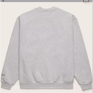 Y2k Limited Edition Tinx Rich Mom Brentwood Sweatshirt, size medium women’s